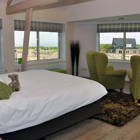 Hotel Havenzicht Texel 3*